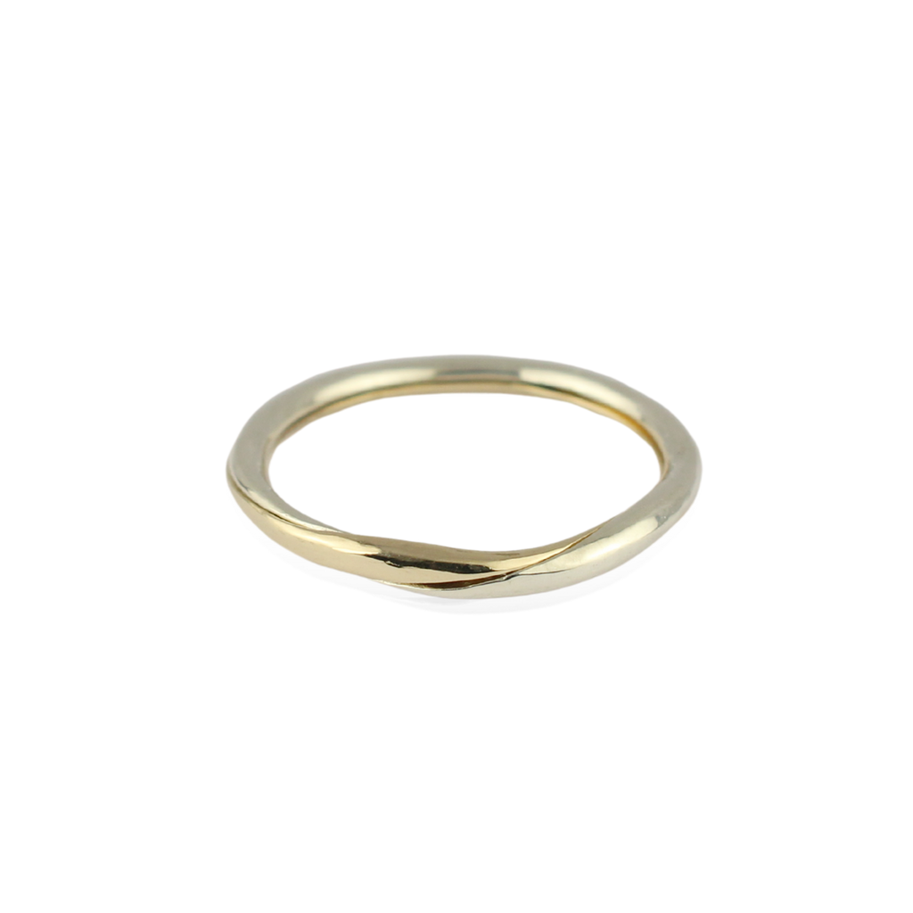 Bi-colour 9k Gold Gimmel Ring