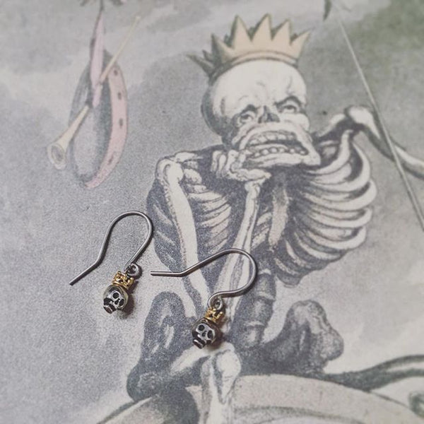 Queen Skull Earrings Gold Crown