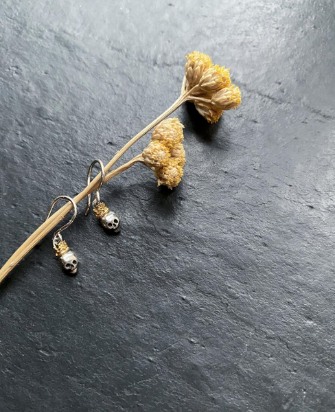 Queen Skull Earrings Gold Crown