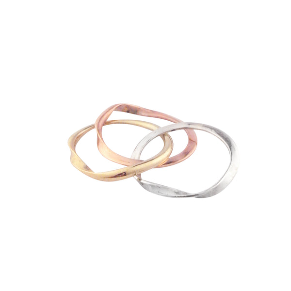 MOMOCREATURA tri-colour 9k gold gimmel ring
