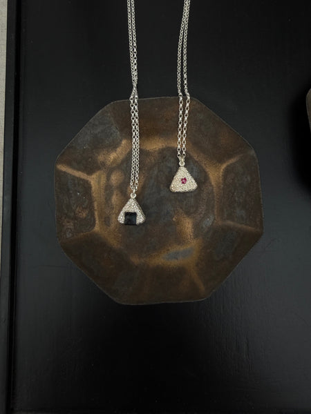 Onigiri necklace - Umeboshi