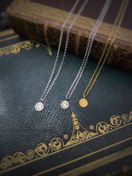 Mini moon disc necklace silver