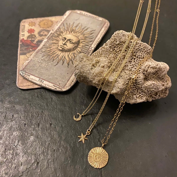 Mini star necklace