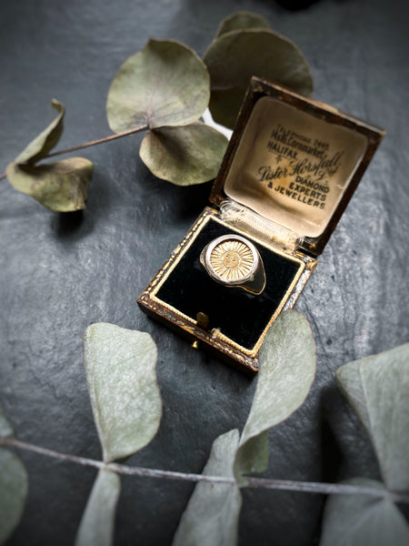 Sun signet ring silver x 9k gold