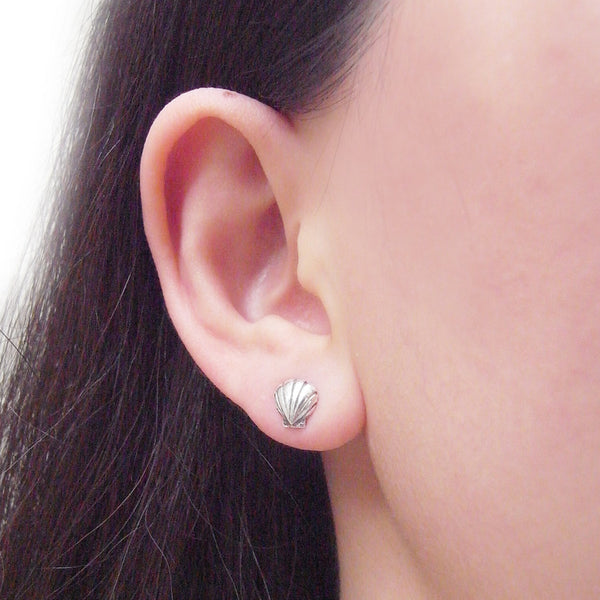 Shell Stud Earrings Silver on Model