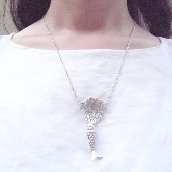 MOMOCREATURA Baby Mermaid and Coral Necklace Silver on Model 2