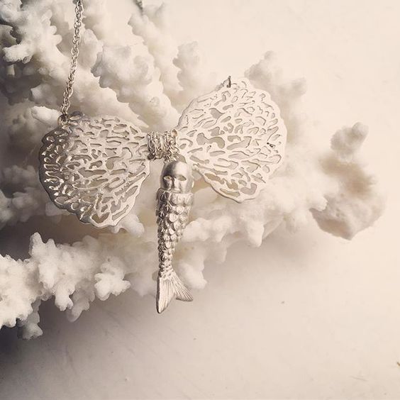 Baby Mermaid and Coral Bow Necklace Silver