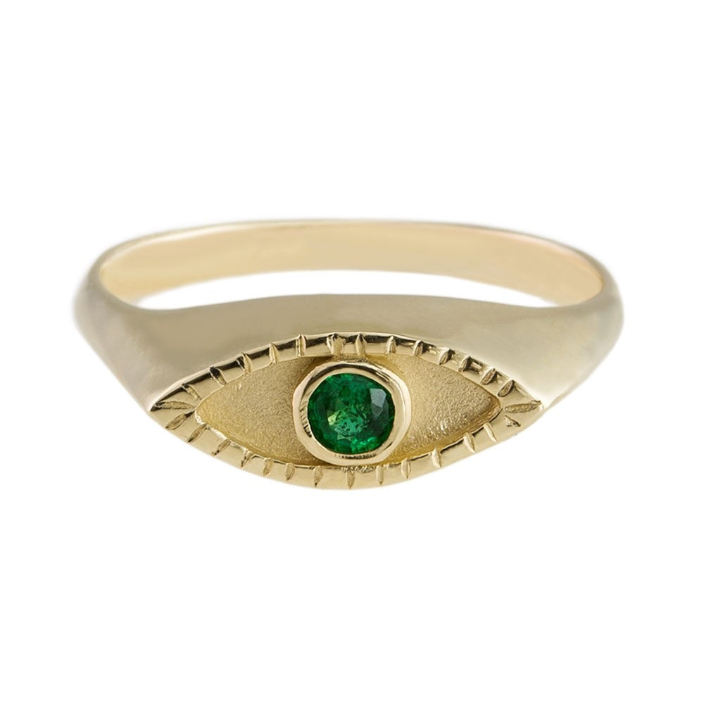 Eye signet ring Emerald