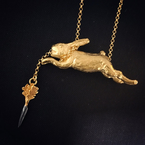 Eat and Vomit (Rabbit & Carrot) Necklace Gold