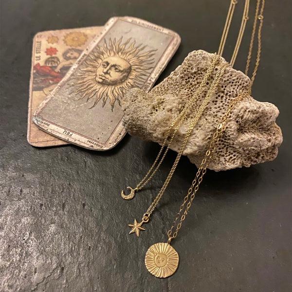 Mini star necklace Gold
