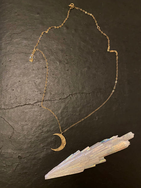 crescent moon necklace 9k gold