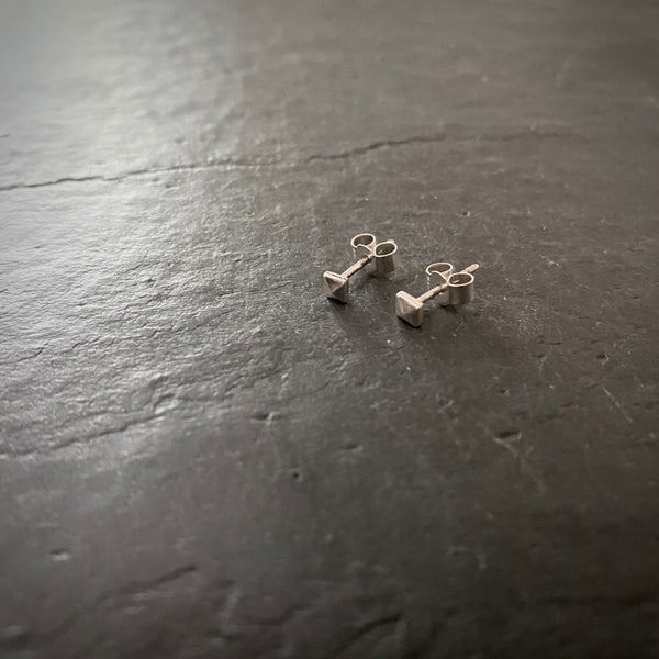 Micro Stud Earrings Silver