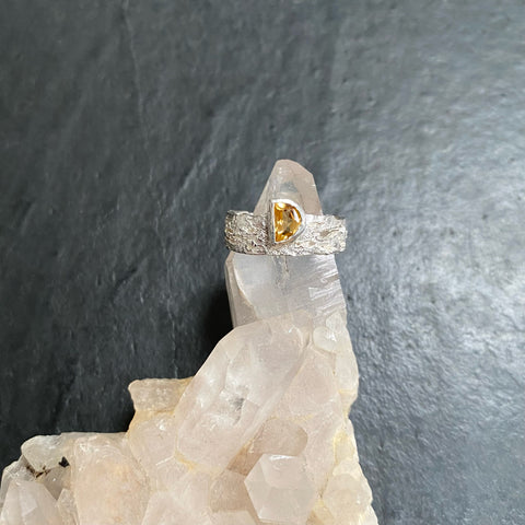 Half moon citrine in clouds ring - silver