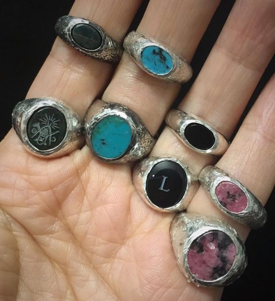 Rustic onyx signet ring small