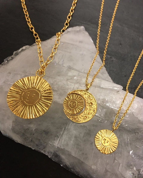 Crescent moon & sun/moon necklace gold