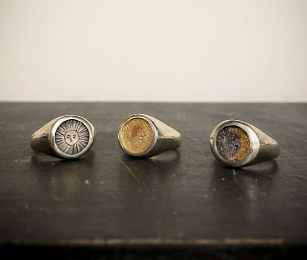 Moon signet ring silver x 9k gold