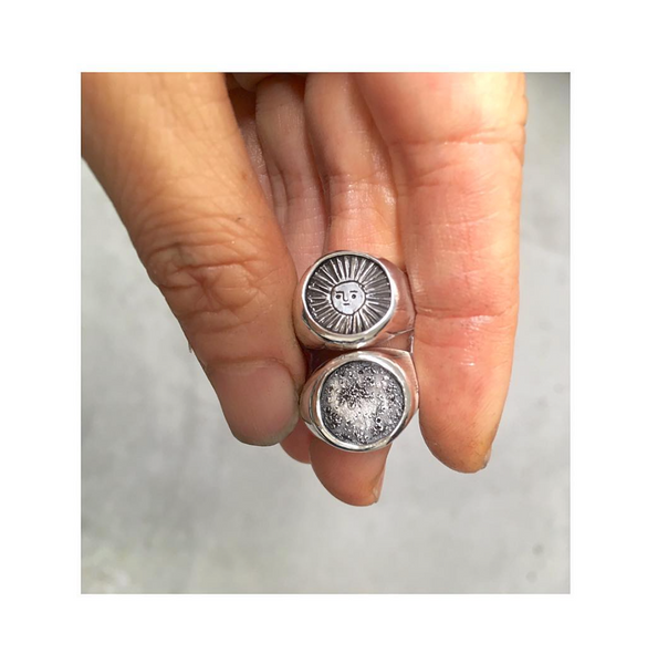 Moon signet ring  Silver