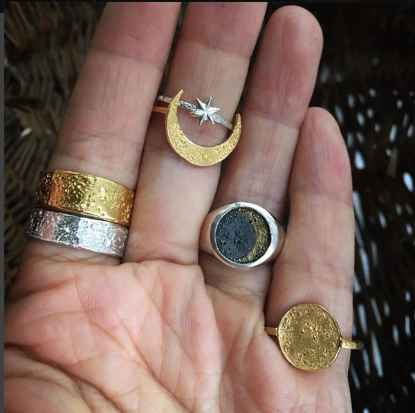Moon crater ring 8mm