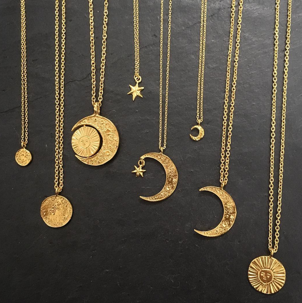 Moon disc necklace gold vermeil