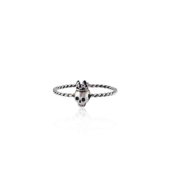 Queen Skull Ring Silver Product Shot