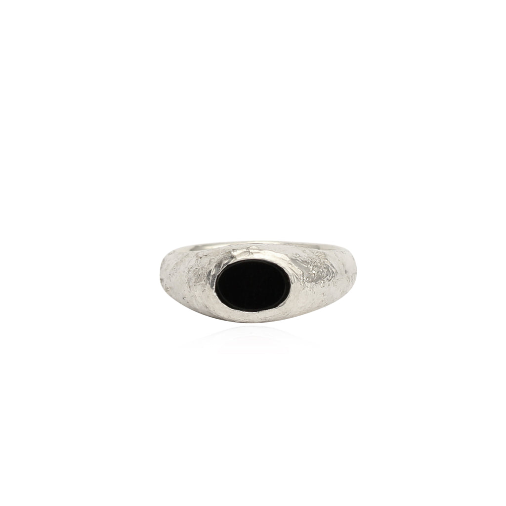 Rustic onyx signet ring small